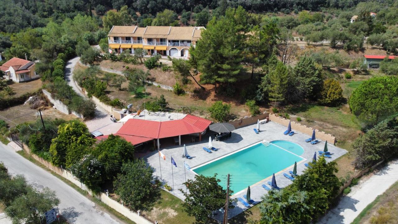 Gardenos Hotel Vitaládes Zewnętrze zdjęcie