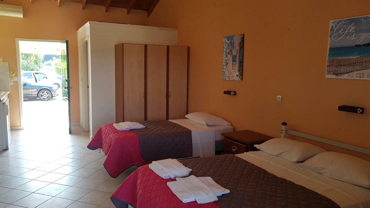 Gardenos Hotel Vitaládes Zewnętrze zdjęcie